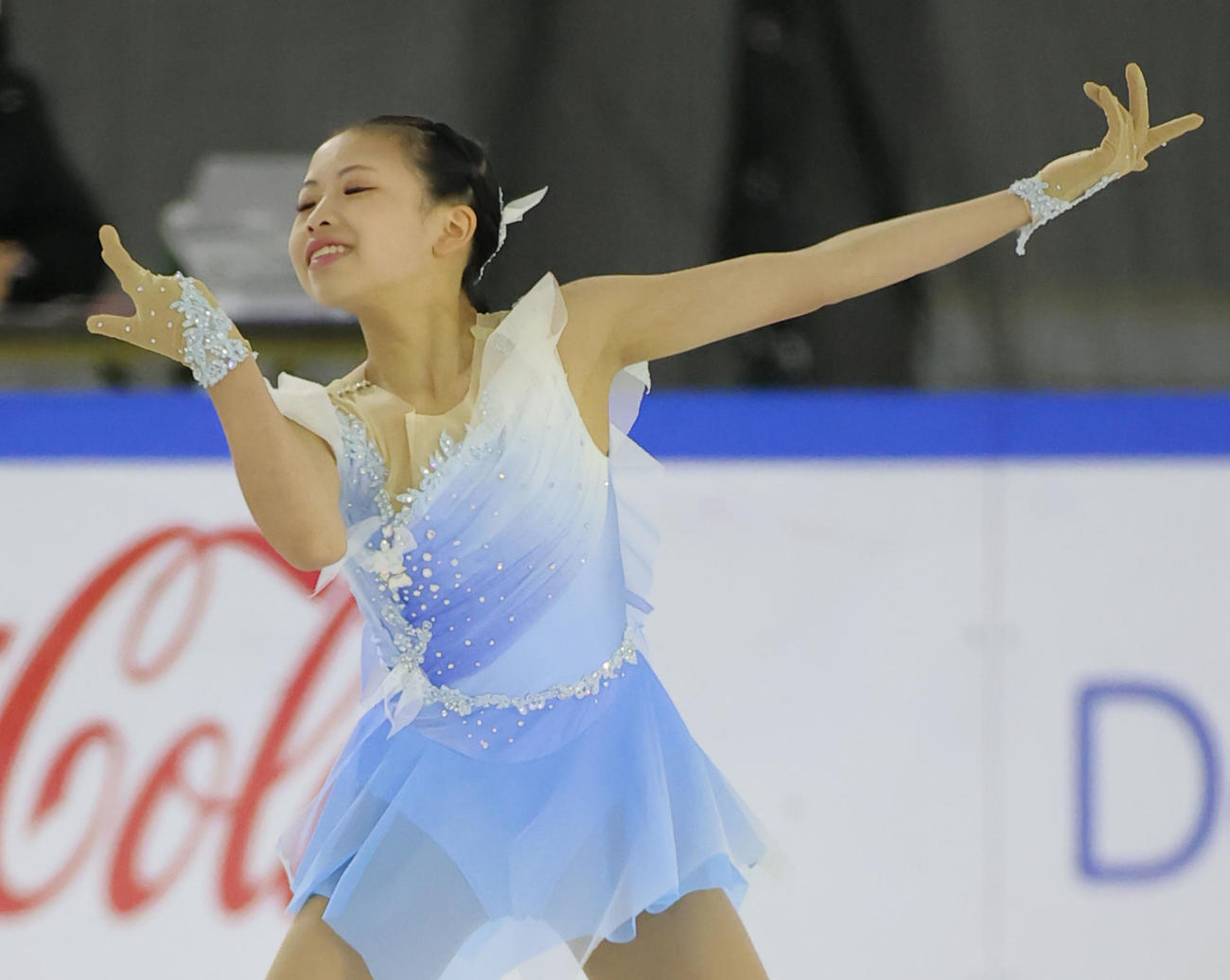 ジュニア女子SPで演技する柴山歩（代表撮影）