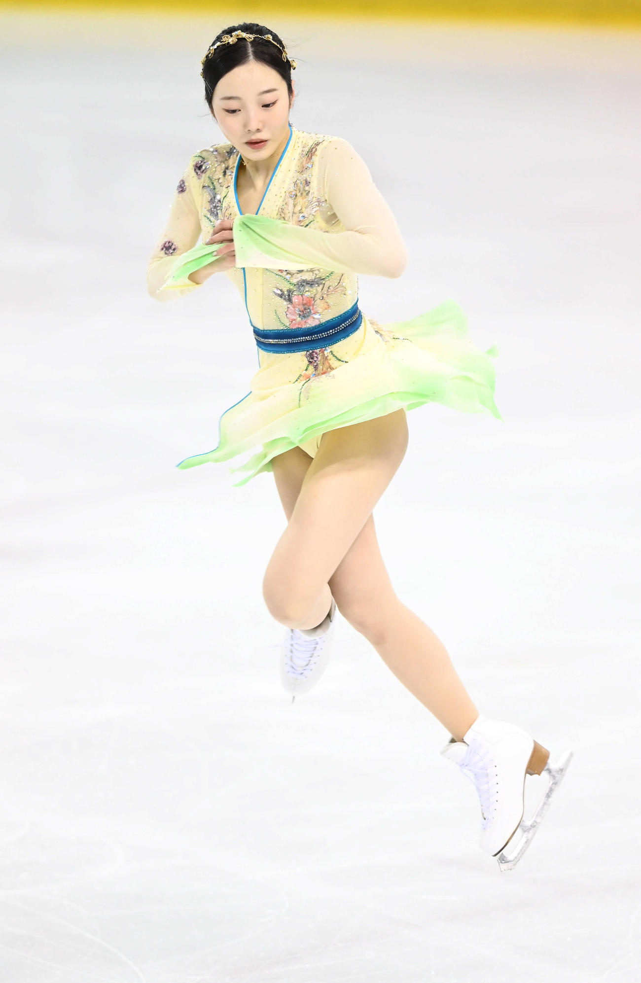 女子フリーで演技する本田真（撮影・山崎安昭）