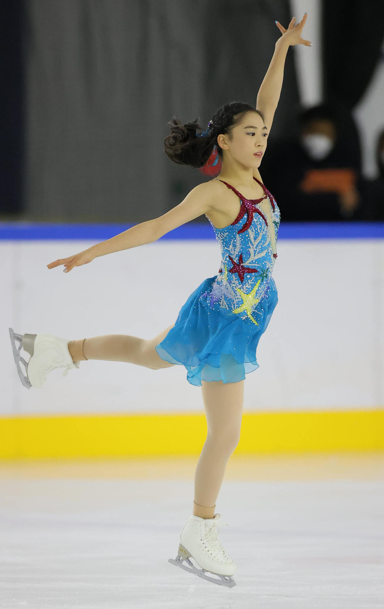 フィギュアスケート　近畿選手権大会　ジュニア女子フリーで演技する吉田陽菜