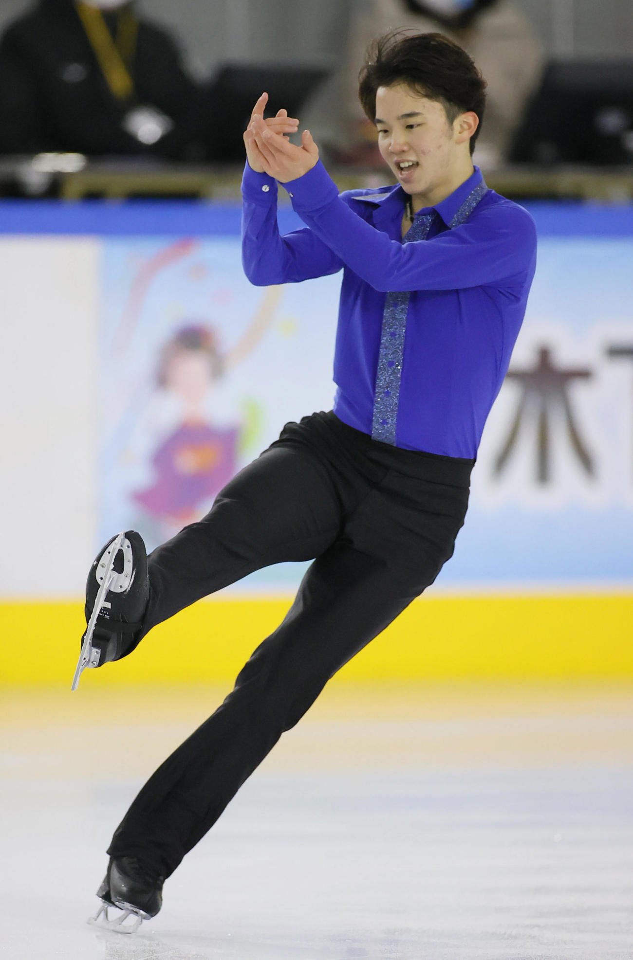 フィギュアスケート近畿選手権大会　男子フリーで演技する友野（代表撮影）