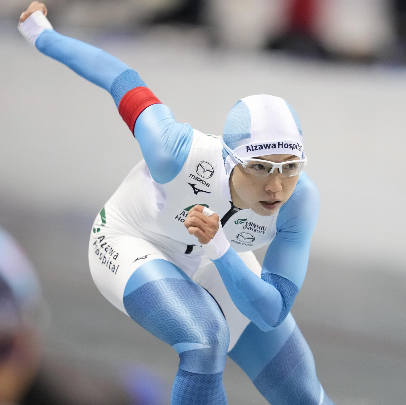 全日本スピードスケート距離別選手権大会　女子500メートルで滑走する優勝した小平（撮影・菅敏）