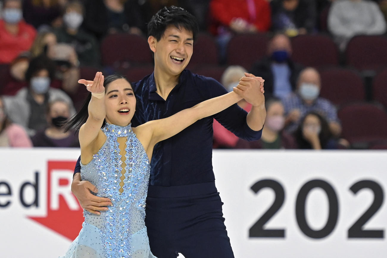 グランプリ（GP）シリーズ第1戦スケートアメリカ　ペアSPに出場した三浦璃来、木原龍一組（AP）