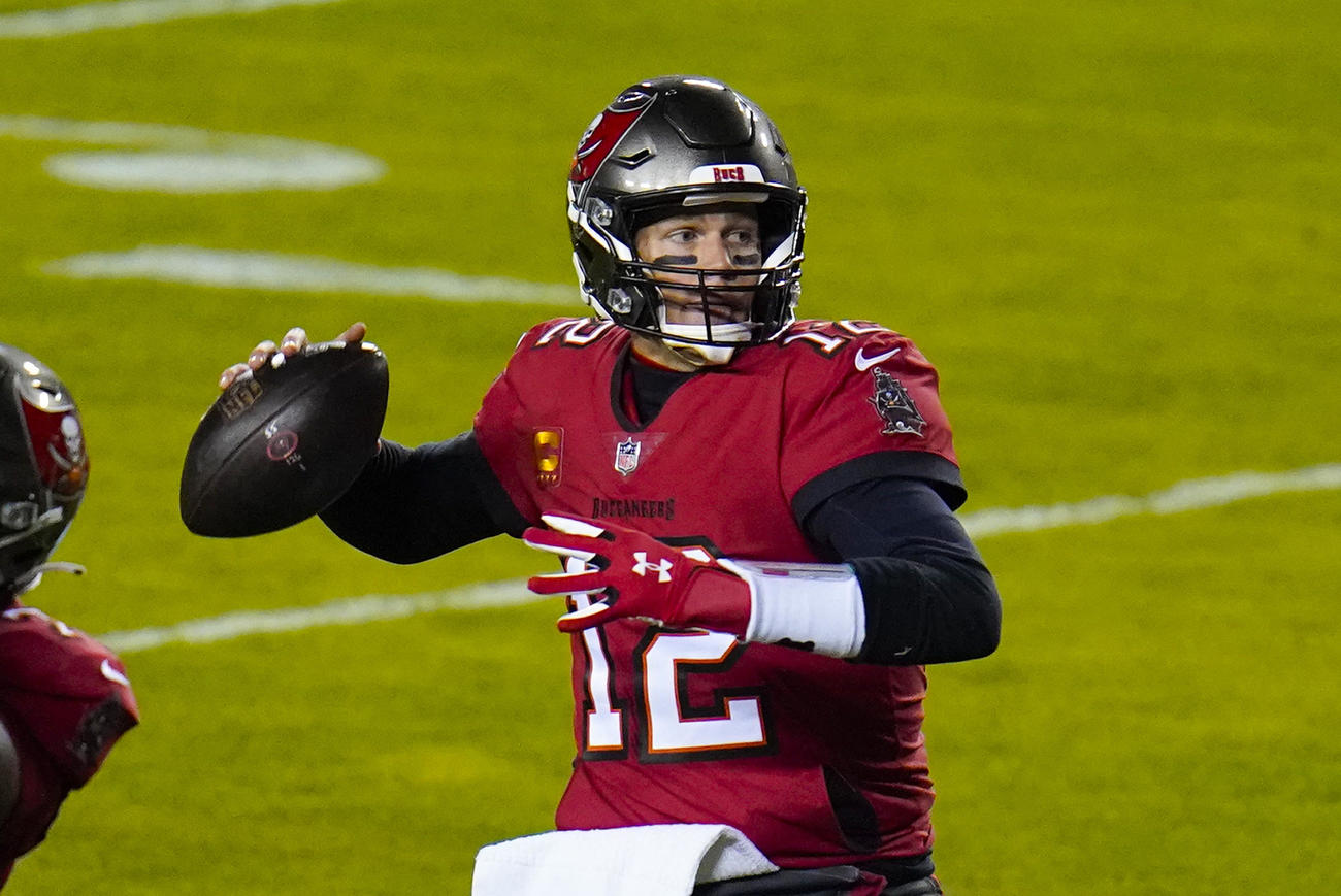 バッカニアーズのQBトム・ブレイディ（AP）