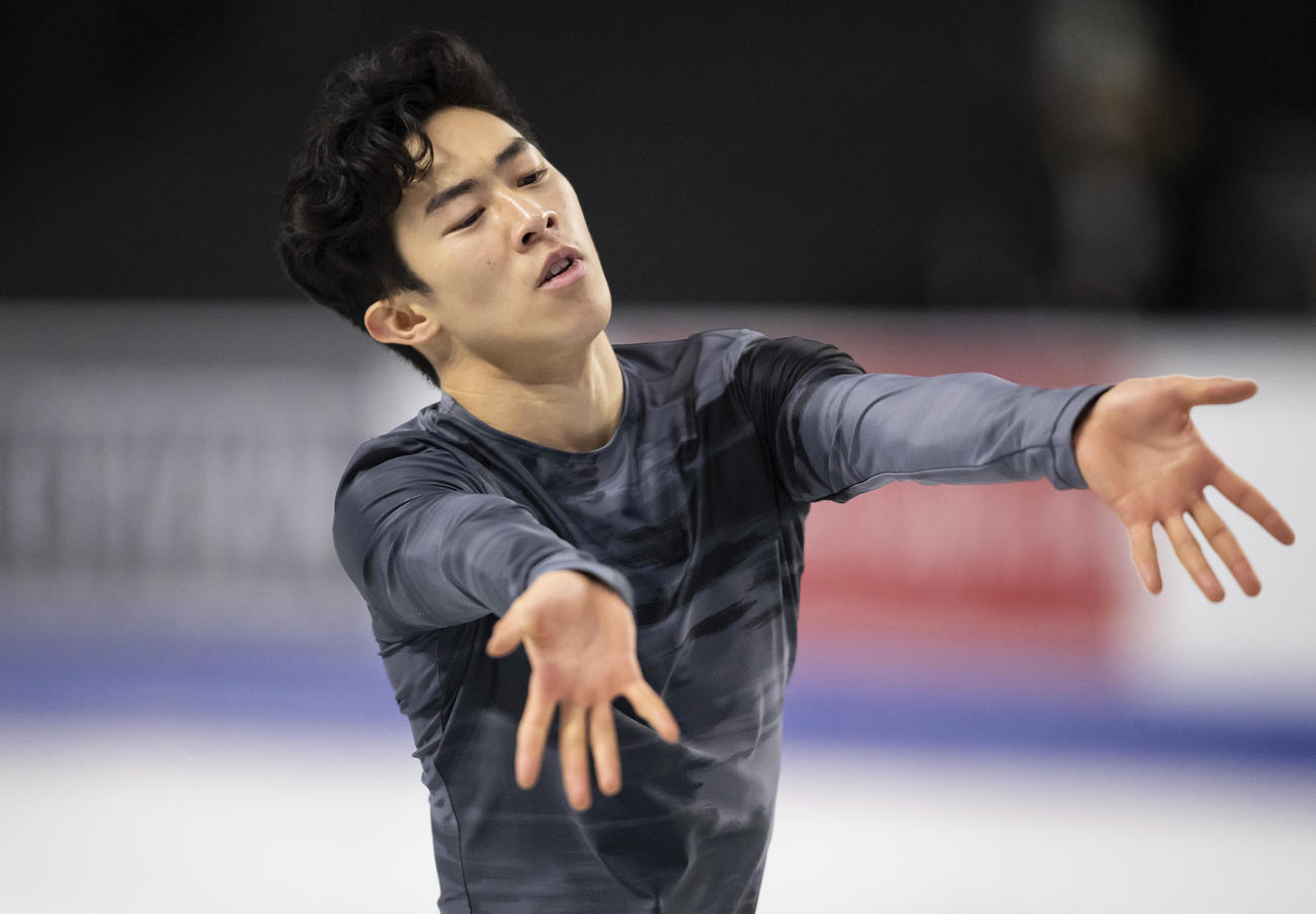 GPスケートカナダ男子SP　演技するネーサン・チェン（AP）