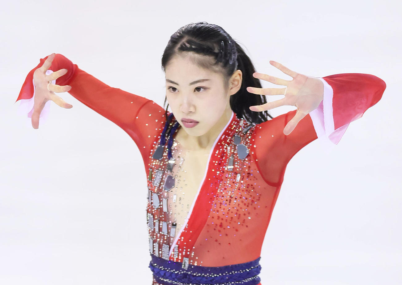 ジュニア女子で優勝した住吉りをんのフリーの演技（撮影・足立雅史）