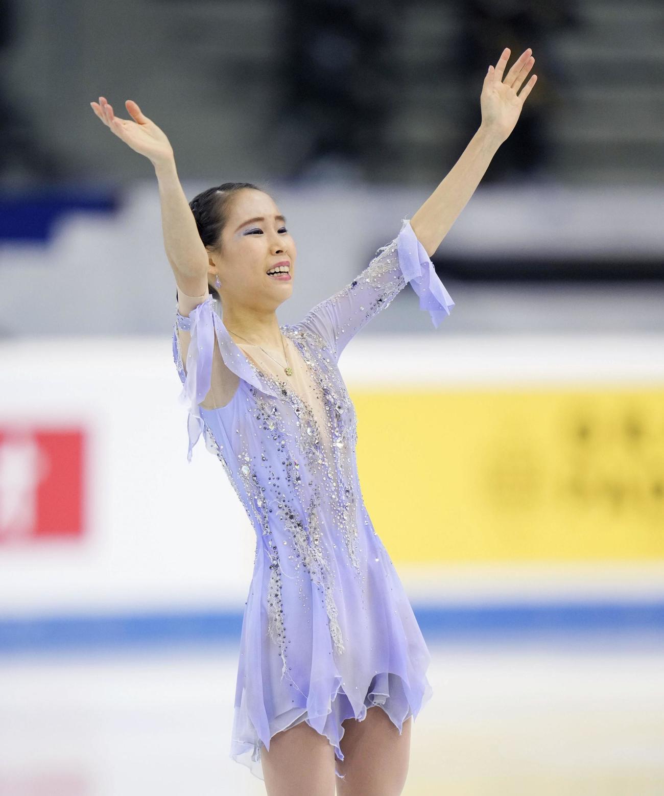 女子SPの演技を終えた三原舞依（共同）