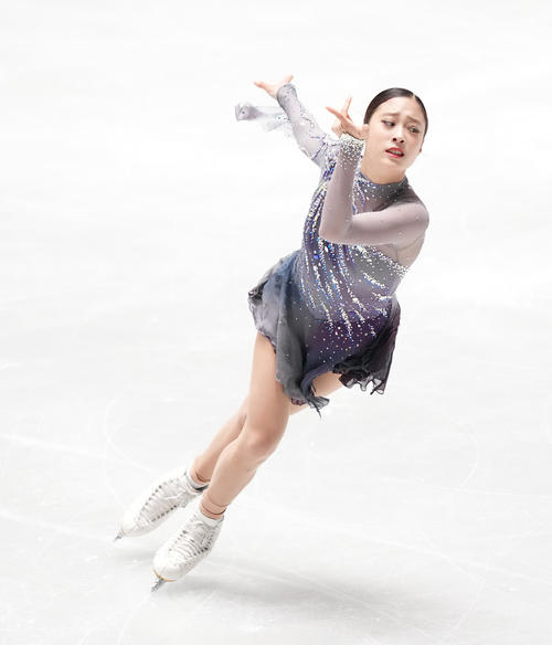 NHK杯女子SPで演技するユ・ヨン（撮影・菅敏）