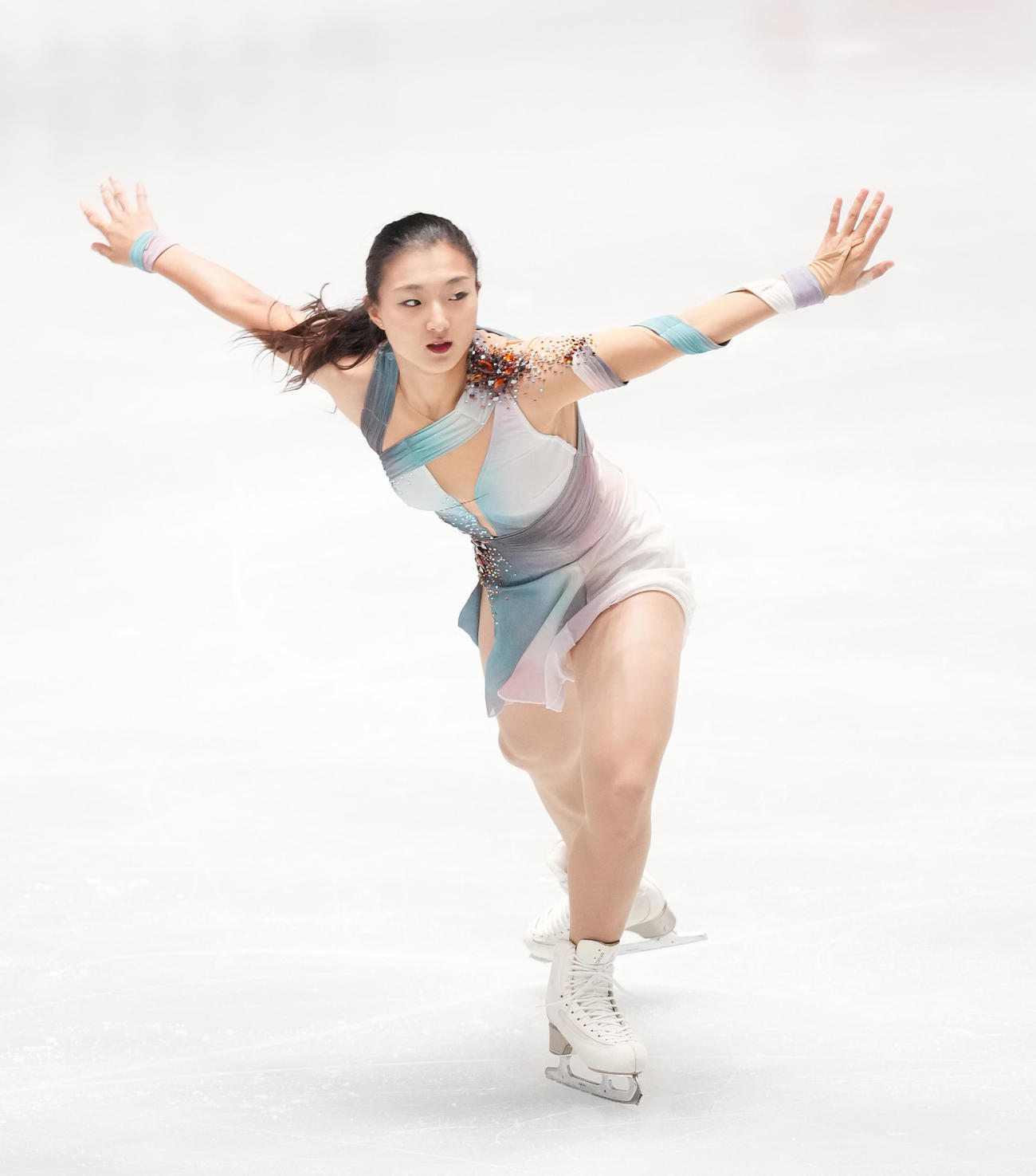 NHK杯女子SPで演技する坂本（撮影・菅敏）