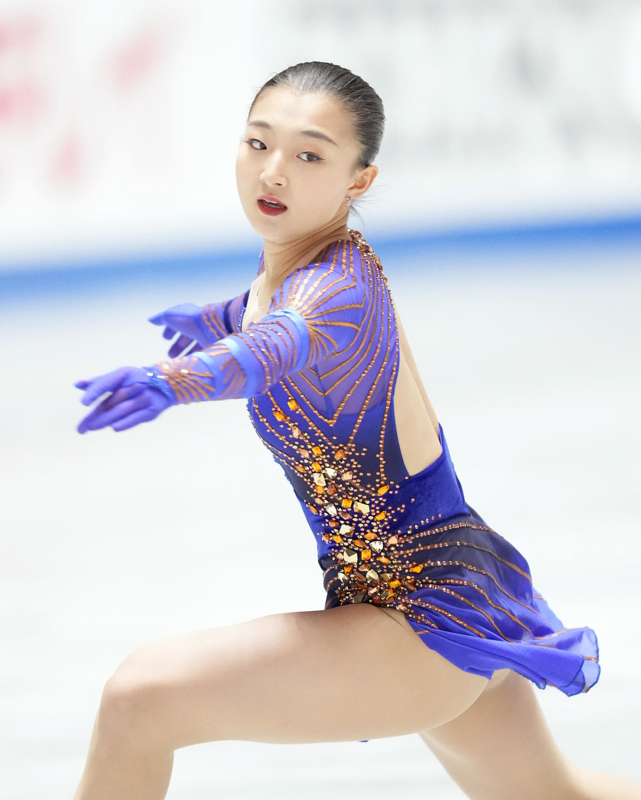 NHK杯女子フリーで演技する坂本（撮影・菅敏）