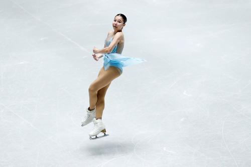 NHK杯女子フリーで演技するアリサ・リウ(ロイター)
