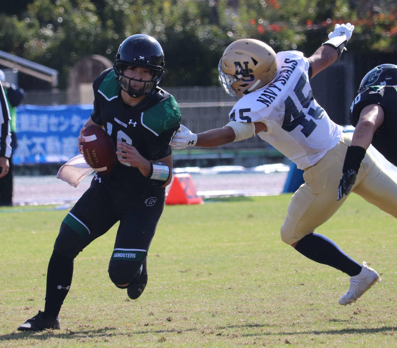 神戸学院大との入れ替え戦に出場した京大QB中畑尚大（4年）（撮影・三宅ひとみ）