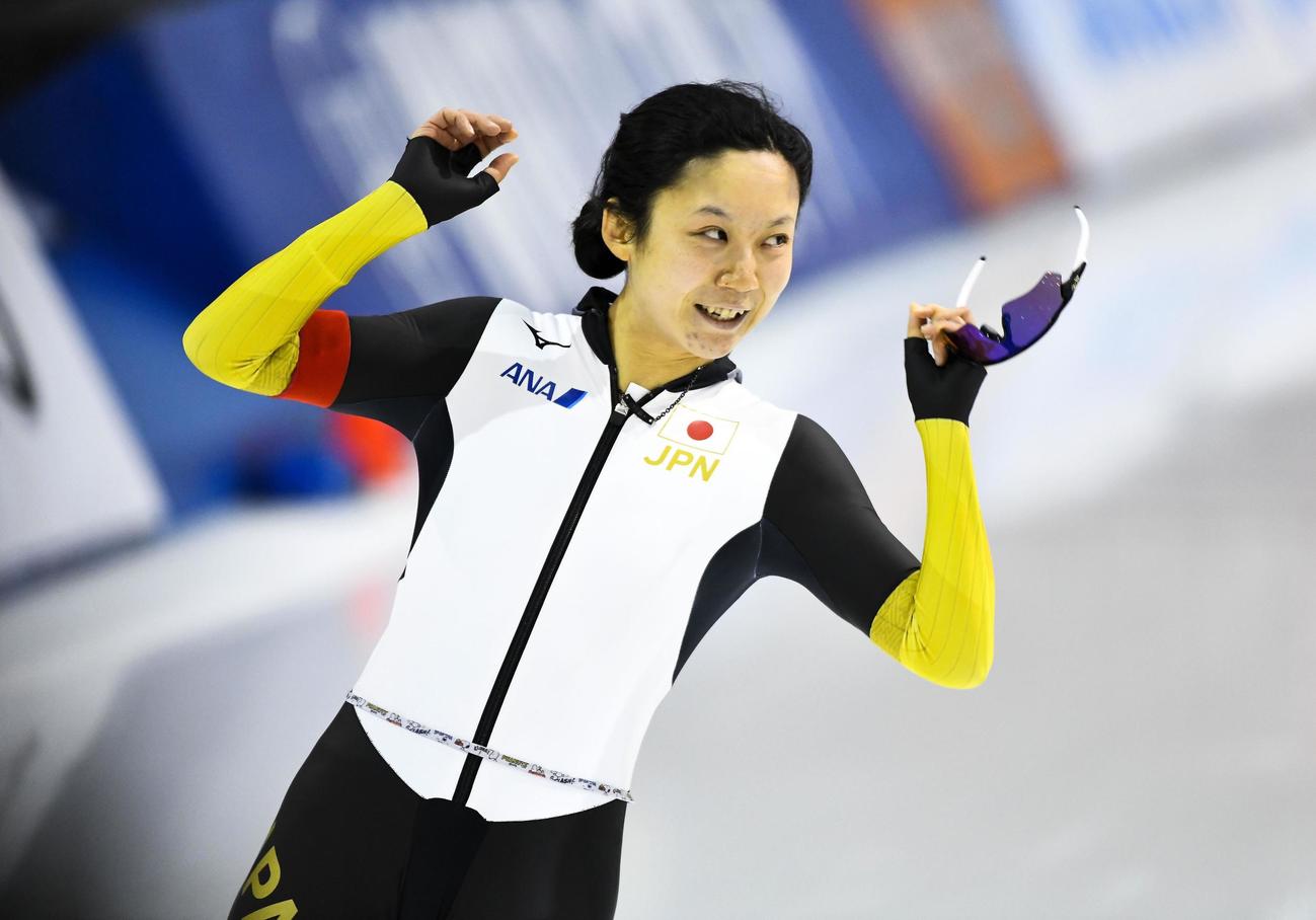 女子1000 メートル のレースを終えた高木美帆。1分11秒83で優勝した＝ソルトレークシティー（ISU提供・ゲッティ＝共同）
