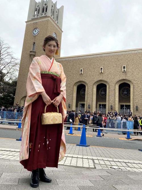 3月に早大の卒業式に出席した永井（永井提供）