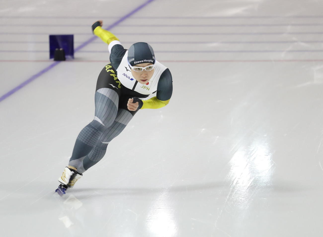 女子500メートルに臨む小平奈緒（撮影・三須一紀）