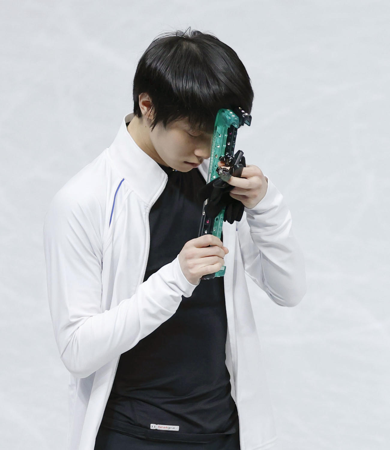 公式練習に臨む羽生結弦（共同）