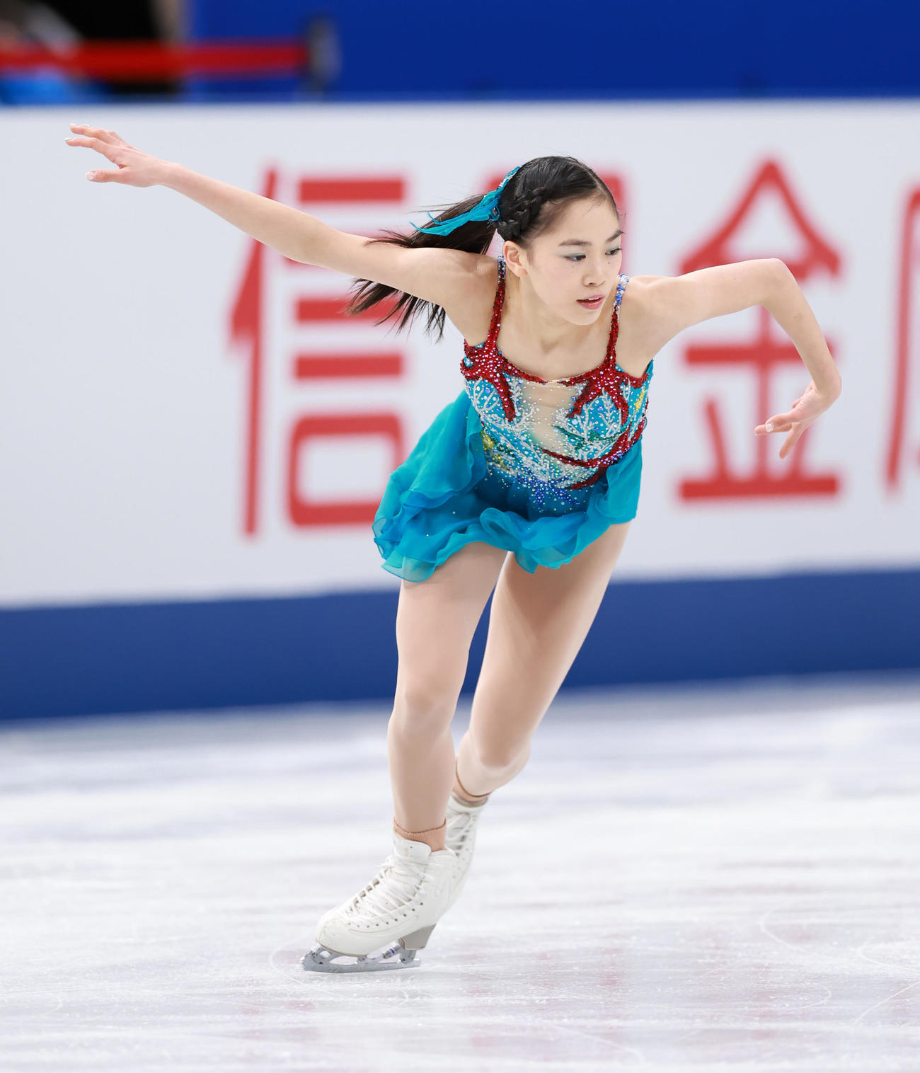 女子フリーで演技する吉田（撮影・垰建太）