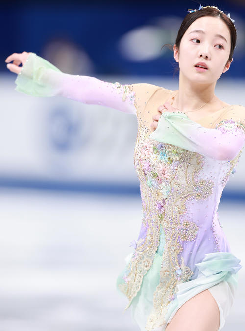女子フリーの公式練習に臨む本田（撮影・垰建太）