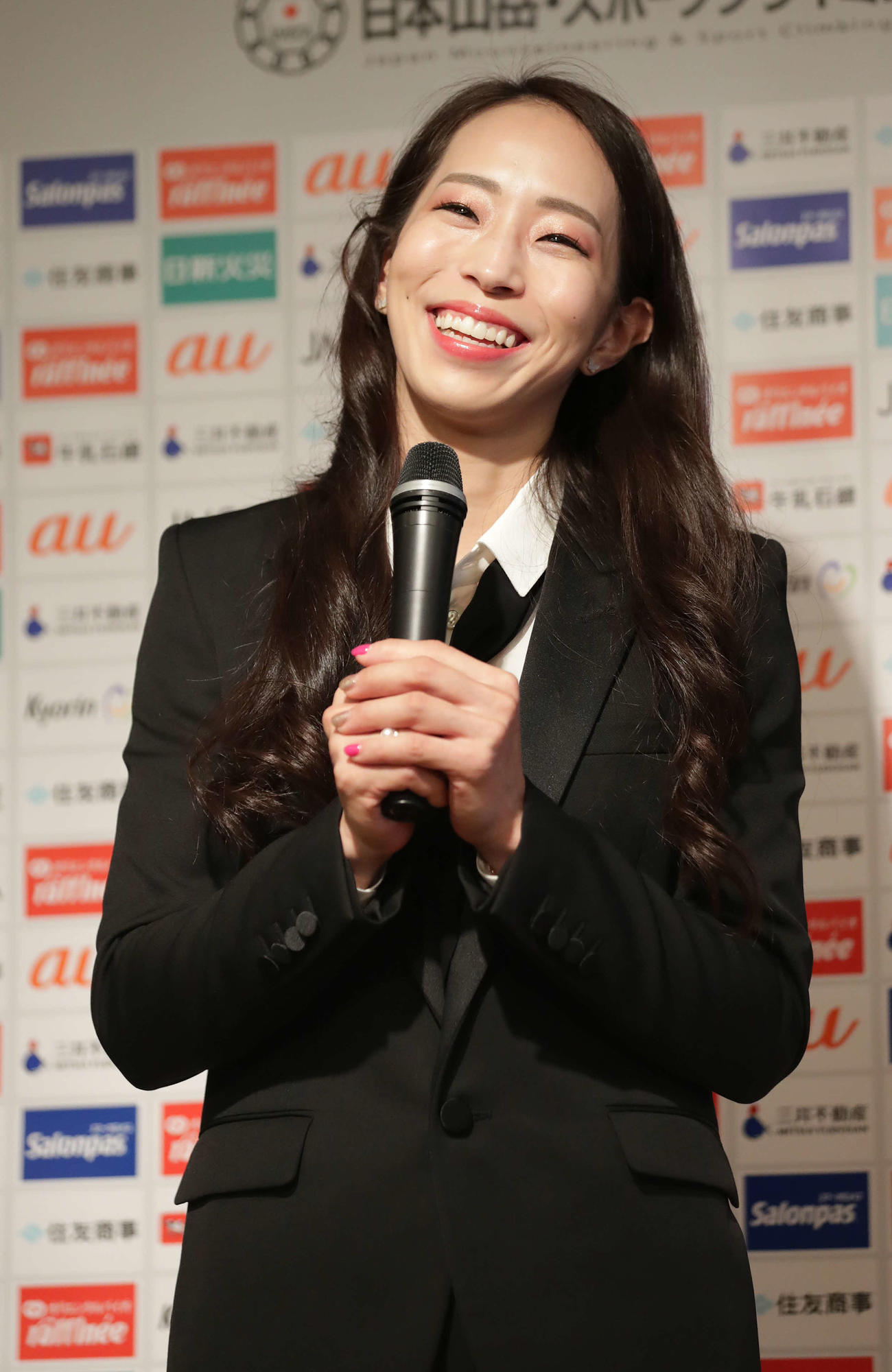 JMSCA東京2020大会表彰式を前に囲み取材で笑顔を見せる野口啓代（21年11月5日撮影）