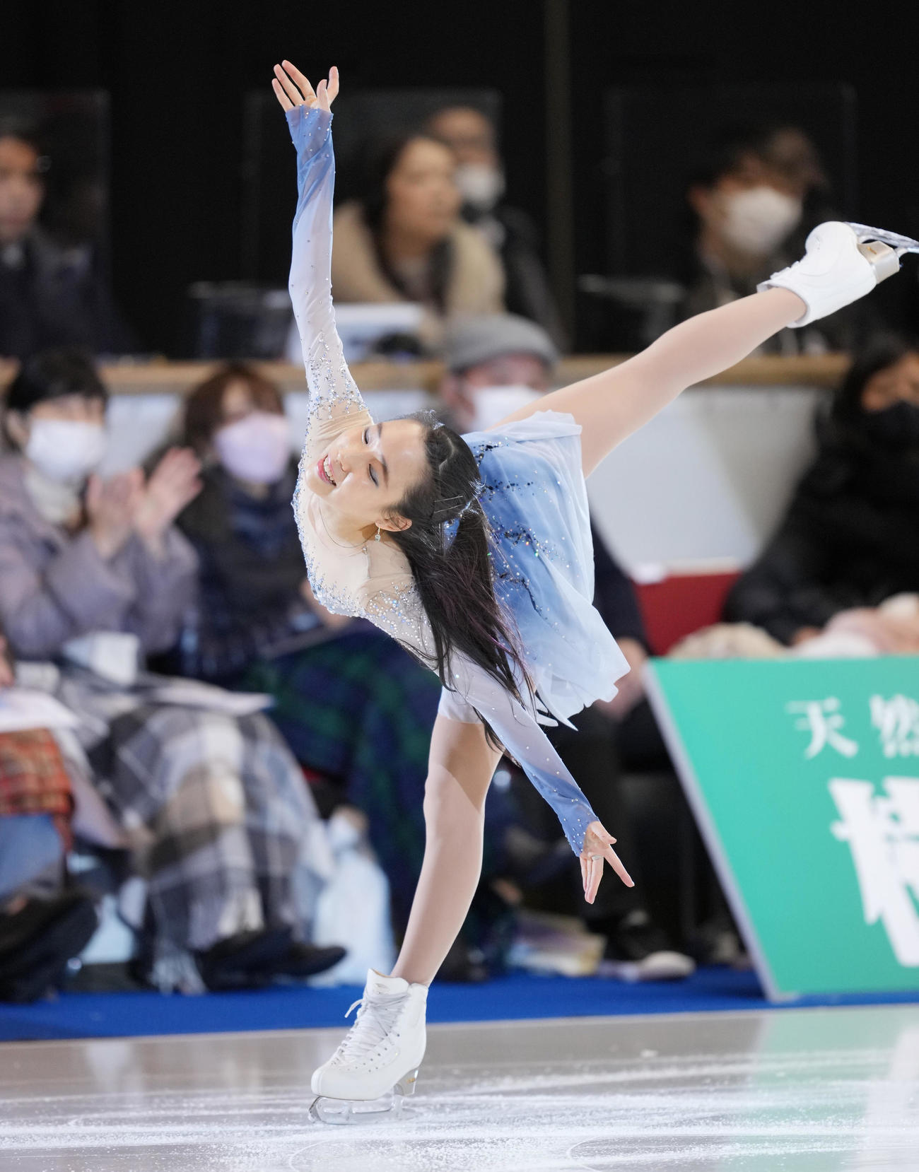 名古屋フィギュアスケートフェスティバルで演技する三原（撮影・菅敏）