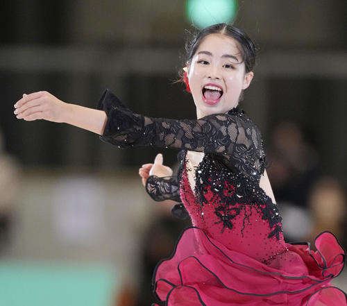 名古屋フィギュアスケートフェスティバルで演技をする横井（撮影・菅敏）