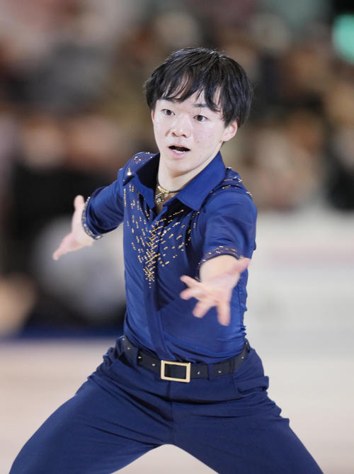 名古屋フィギュアスケートフェスティバルで演技する鍵山（撮影・菅敏）