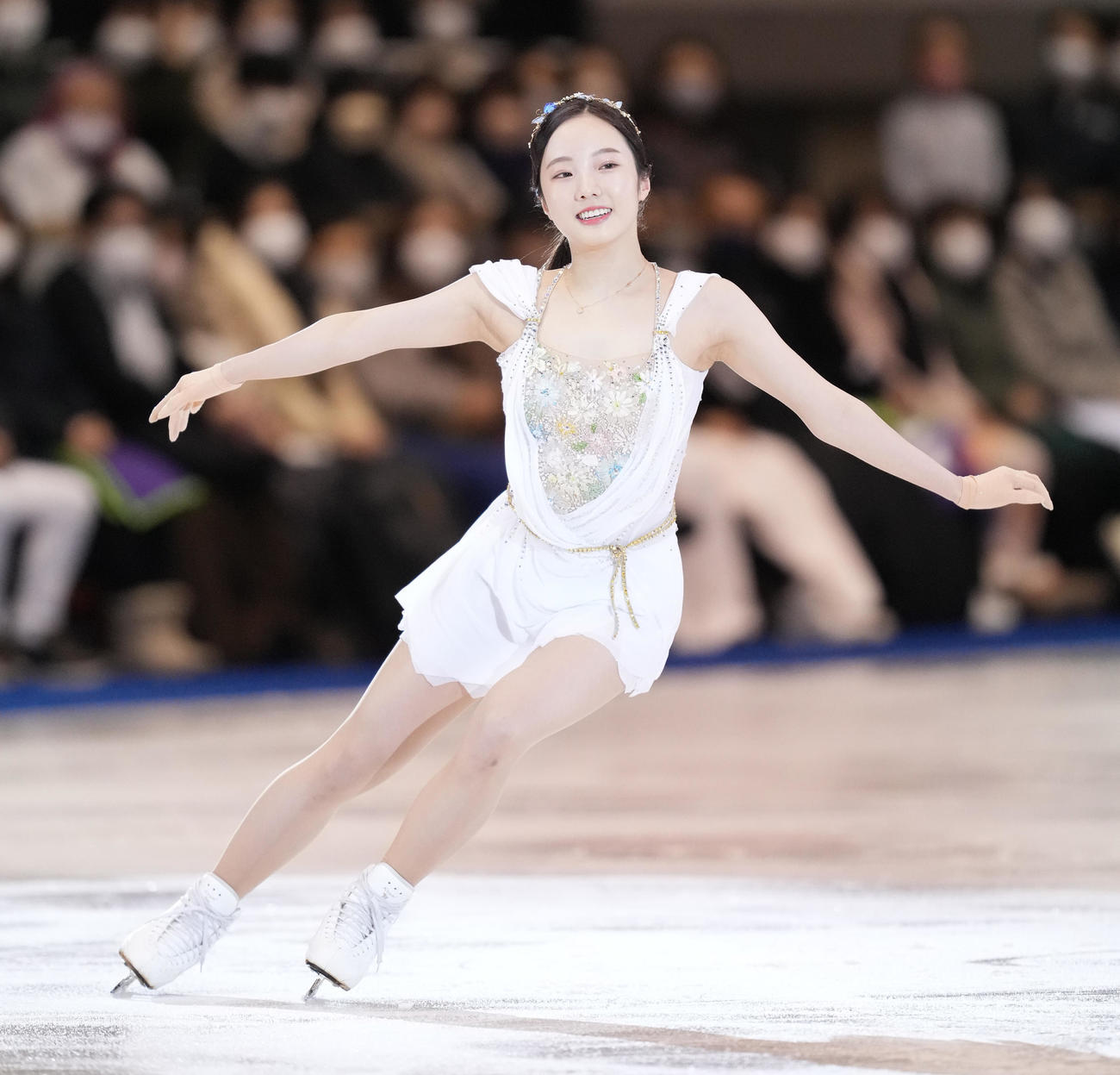 名古屋フィギュアスケートフェスティバルに出場し、演技をする本田真凜（撮影・菅敏）