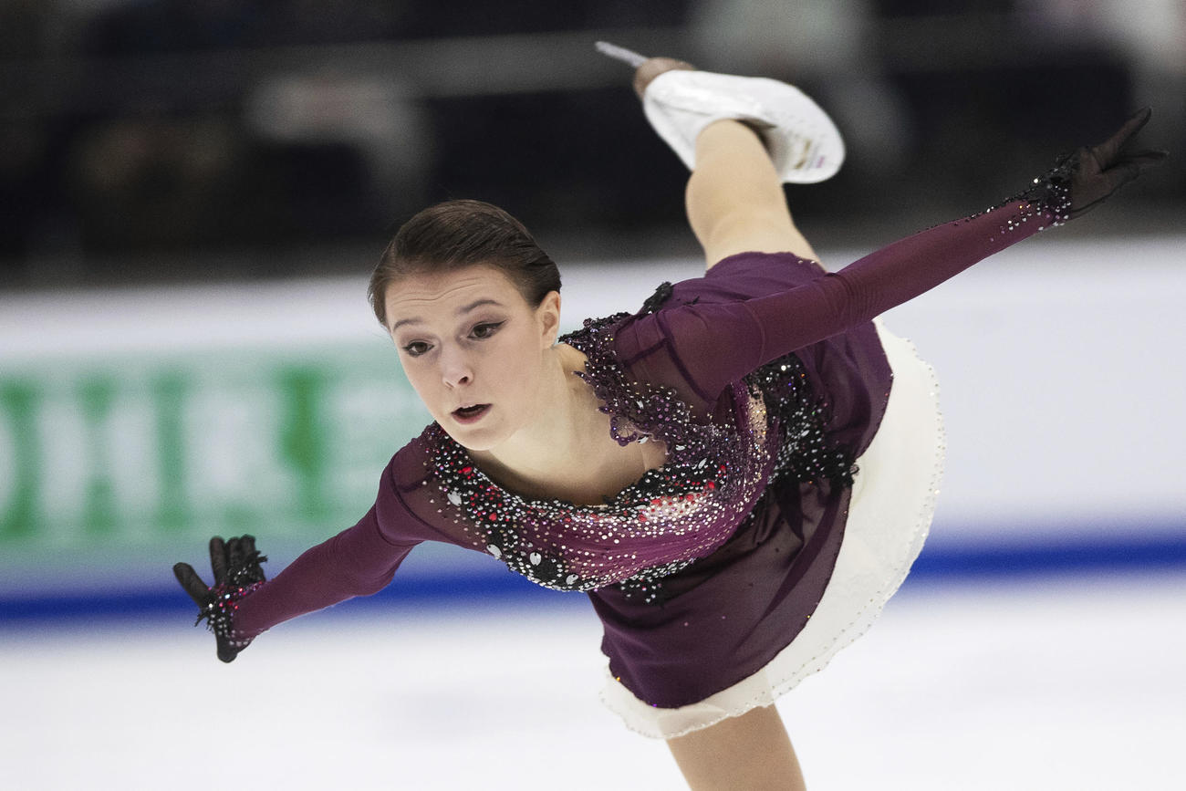 欧州選手権女子フリー　演技するシェルバコワ（AP）