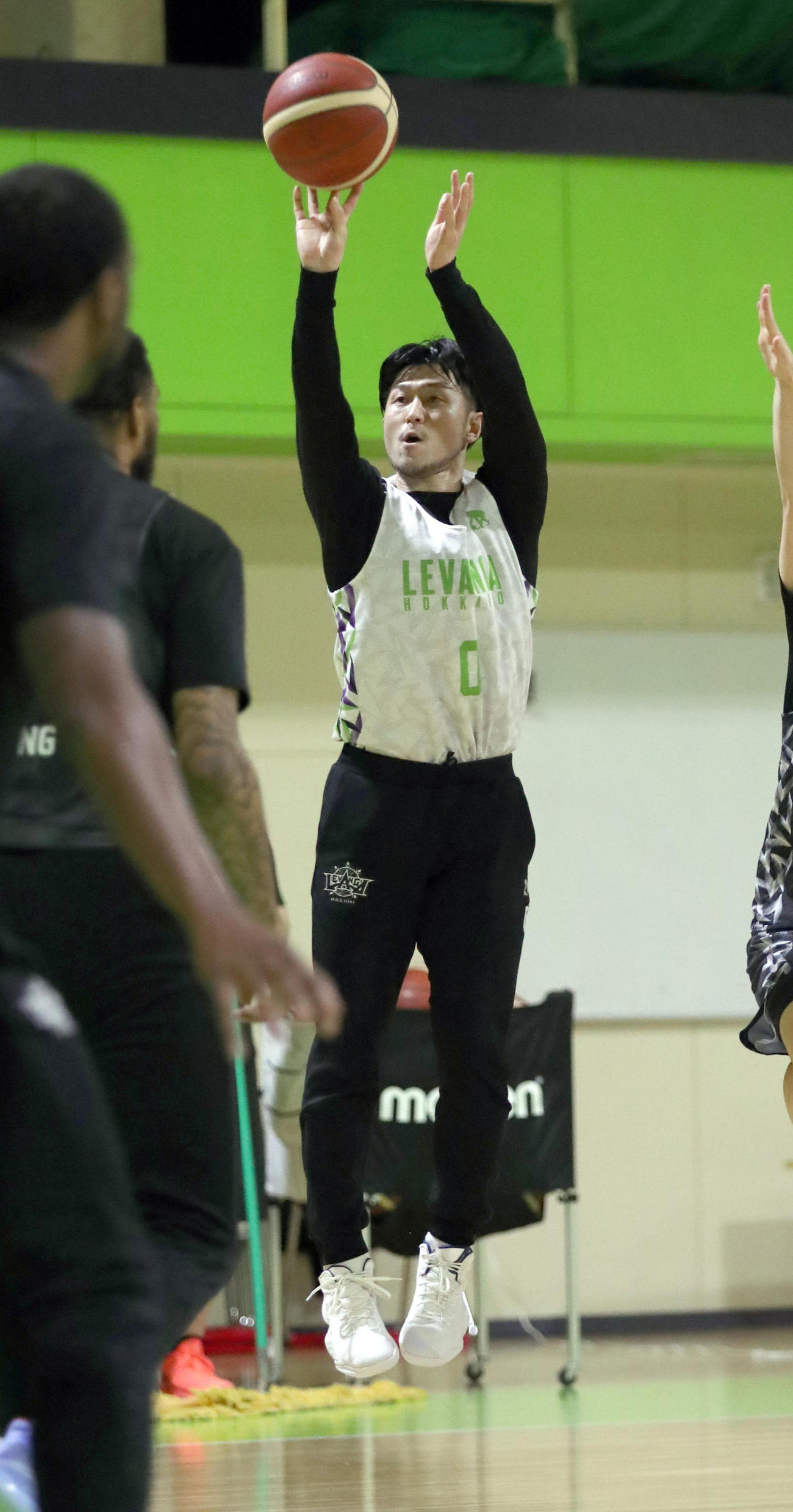 シュートを放つレバンガ北海道橋本（撮影・佐藤翔太）