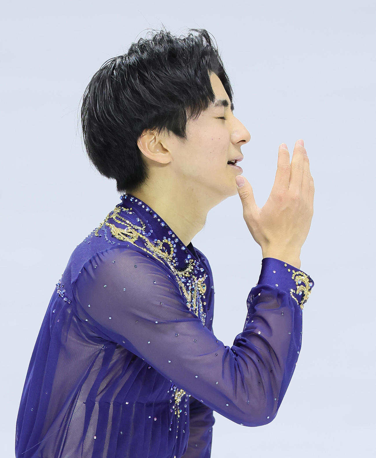 少年男子フリーの演技を終え、悔しそうな表情を見せる中村（撮影・足立雅史）