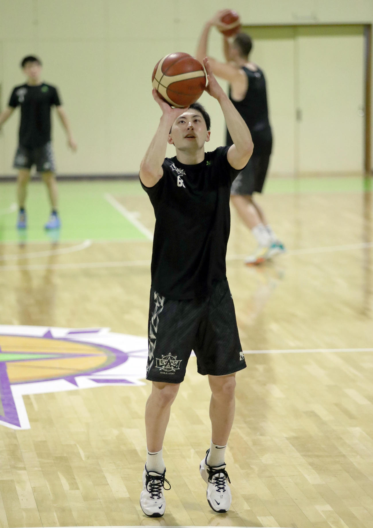 シュートを放つレバンガ北海道松下（撮影・佐藤翔太）