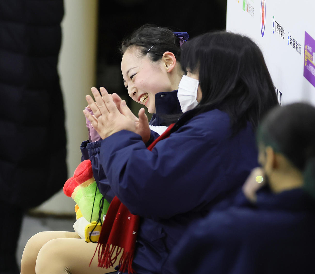 成年女子フリーの演技を終え笑顔の大庭（撮影・足立雅史）