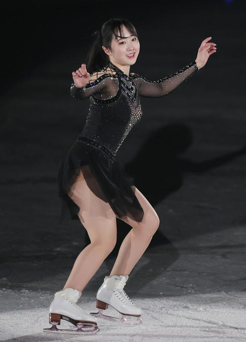 演技を終え笑顔を見せる本田望結（撮影・野上伸悟）