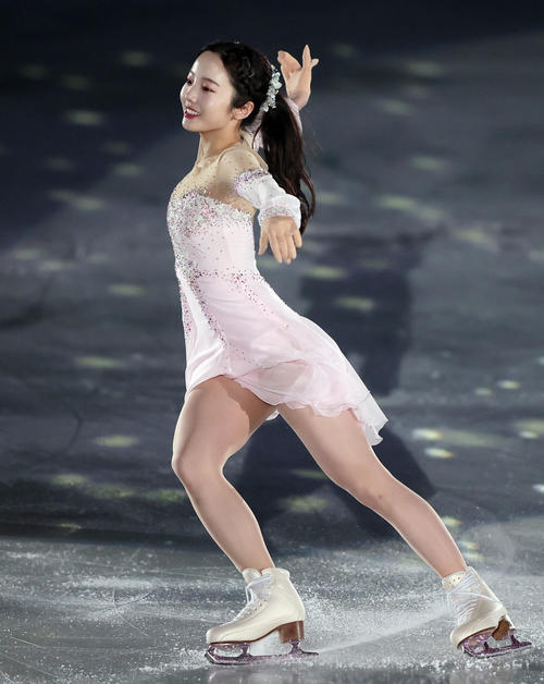 華麗な演技を見せる本田真凜（撮影・野上伸悟）