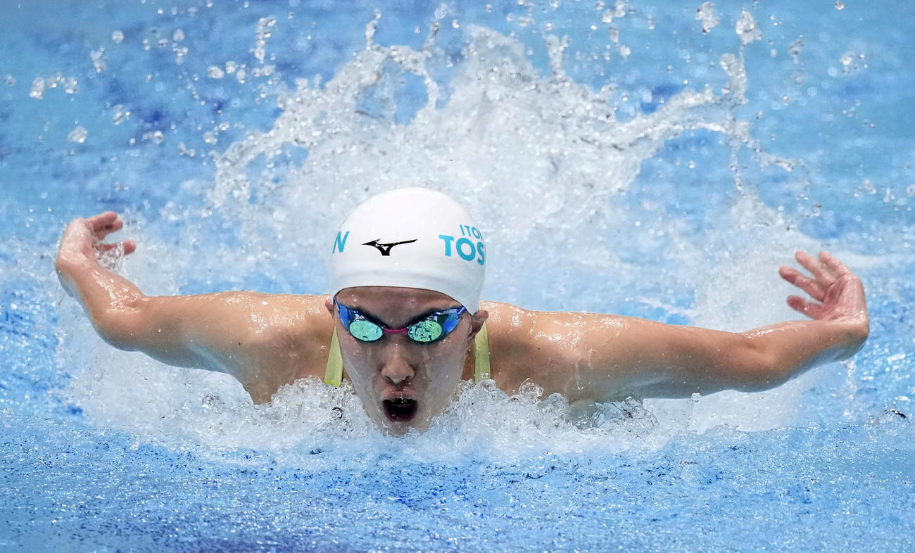 国際大会日本代表選手選考会　第2日　女子400メートル個人メドレー決勝　大橋のバタフライ（代表撮影）