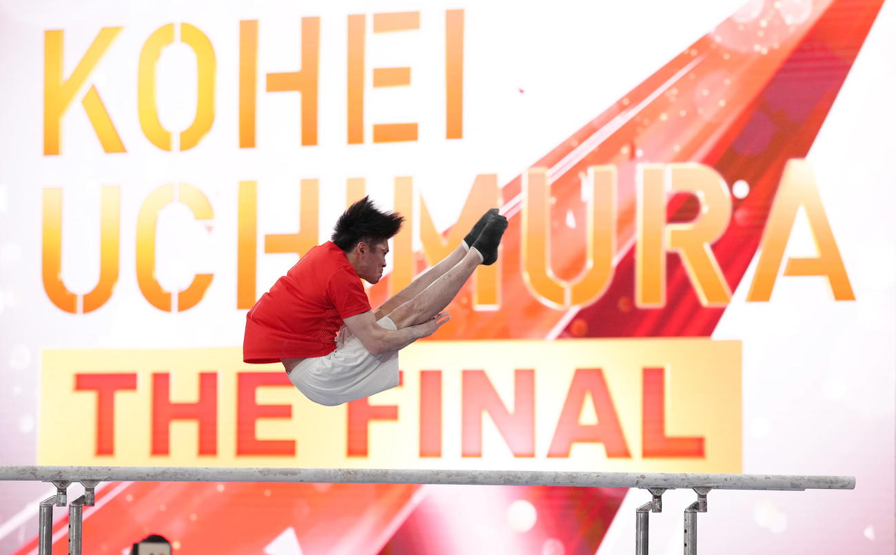 「KOHEI UCHIMURA THE FINAL」の前日練習に臨む内村（撮影・菅敏）