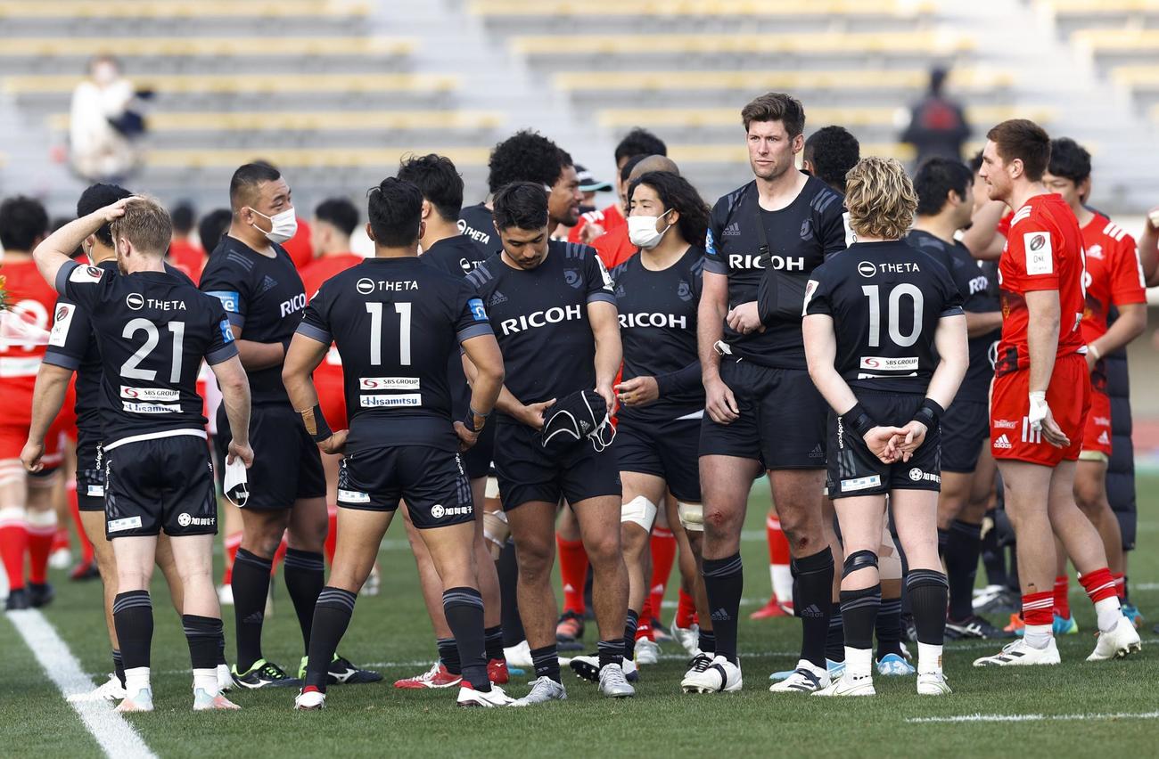 神戸に敗れたBR東京フィフティーン＝神戸ユニバー（共同）
