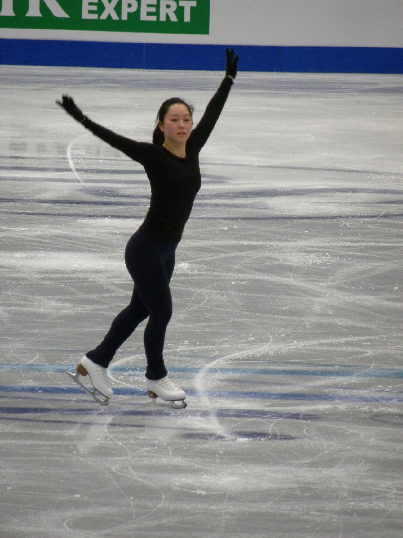世界選手権の女子公式練習を終えた樋口