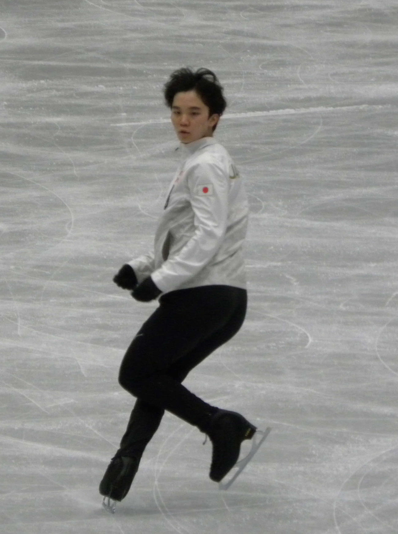世界選手権男子の公式練習に臨んだ友野一希