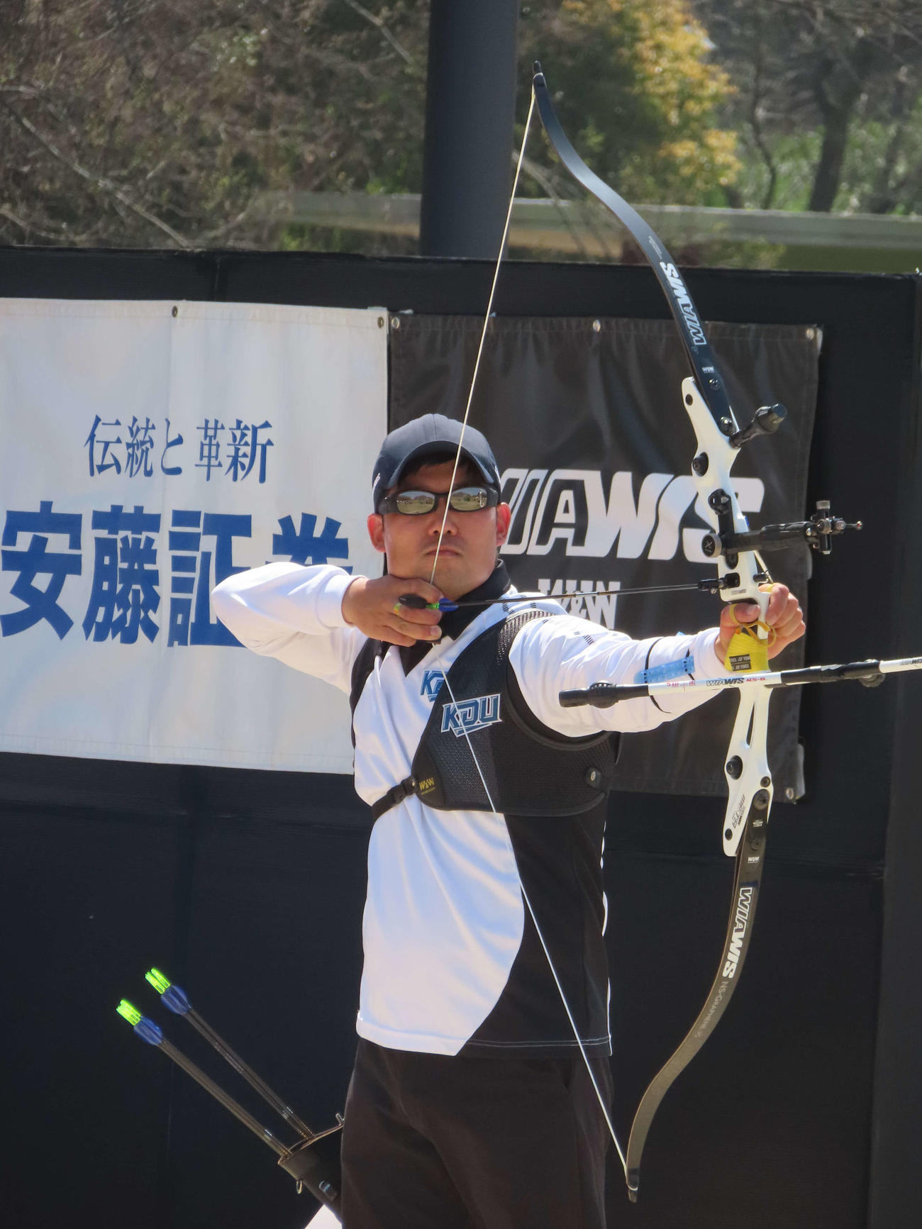 アーチェリー古川高晴2位でアジア大会代表切符「パリ五輪へのステップ」残された金メダルへ意欲 - スポーツ写真ニュース : 日刊スポーツ