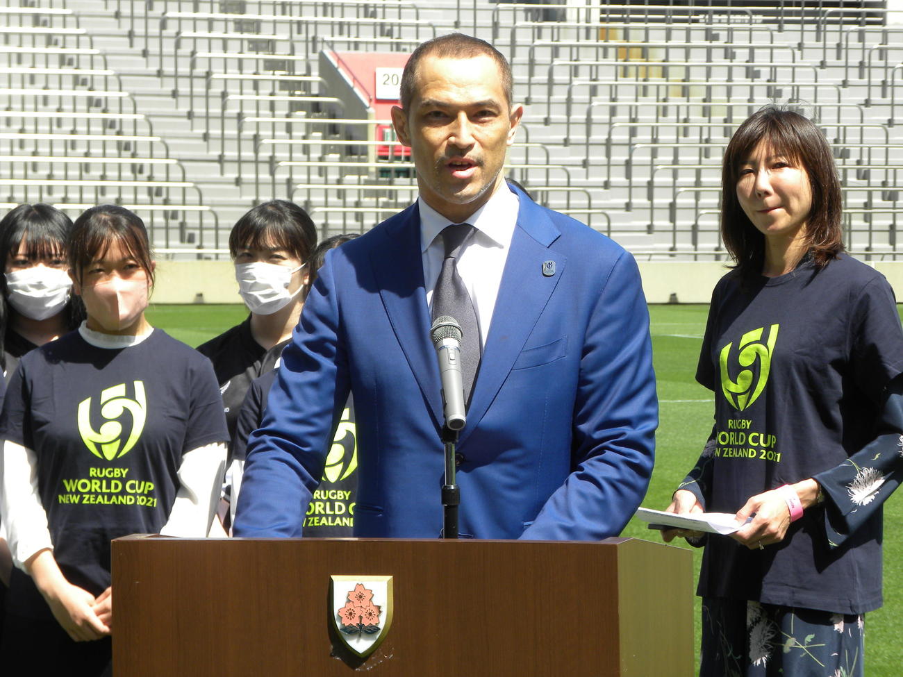 留学プログラム再開に関連して行われたニュージーランドとの交流会で挨拶するスポーツ庁の室伏広治長官（撮影・松本航）
