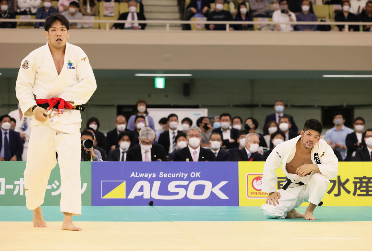 1回戦で前田（左）に敗れた大野（撮影・足立雅史）
