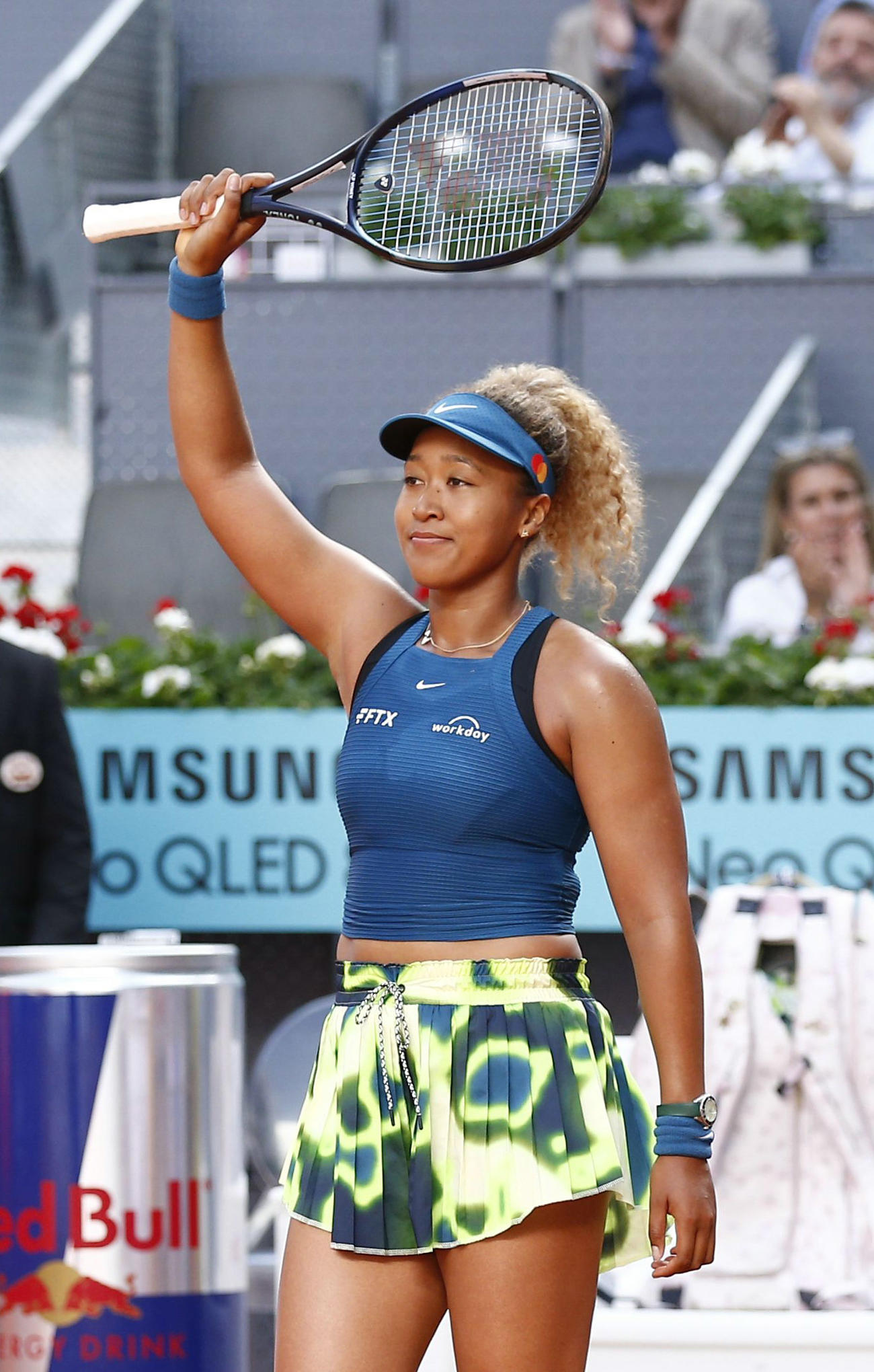 女子シングルス1回戦でアナスタシア・ポタポワに勝利した大坂なおみ＝マドリード（共同）