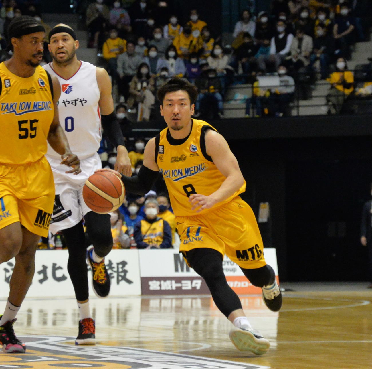 仙台対福岡　ドリブルする仙台89ERS・月野（撮影・濱本神威）