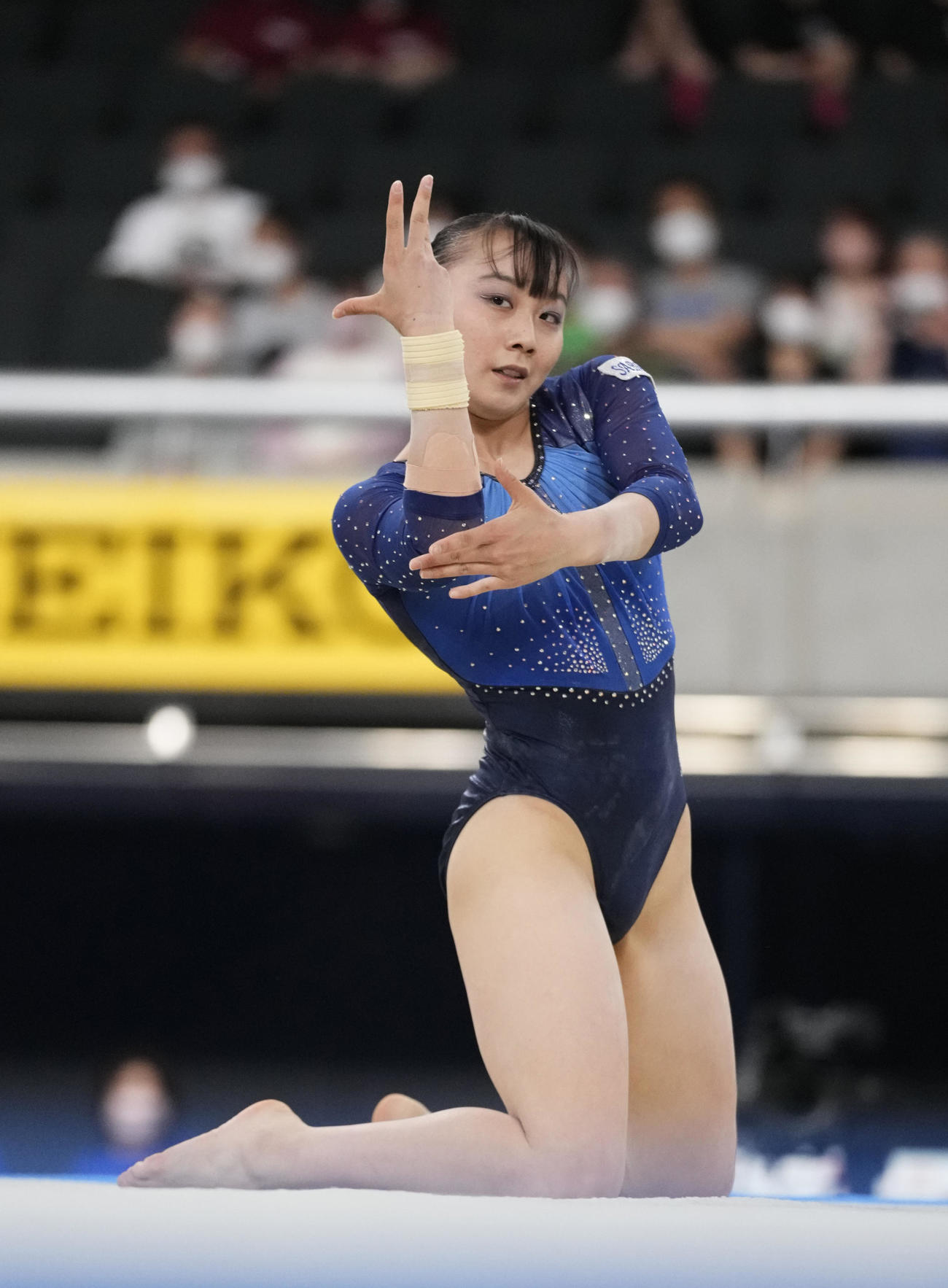 優勝した宮田笙子の床運動（代表撮影）
