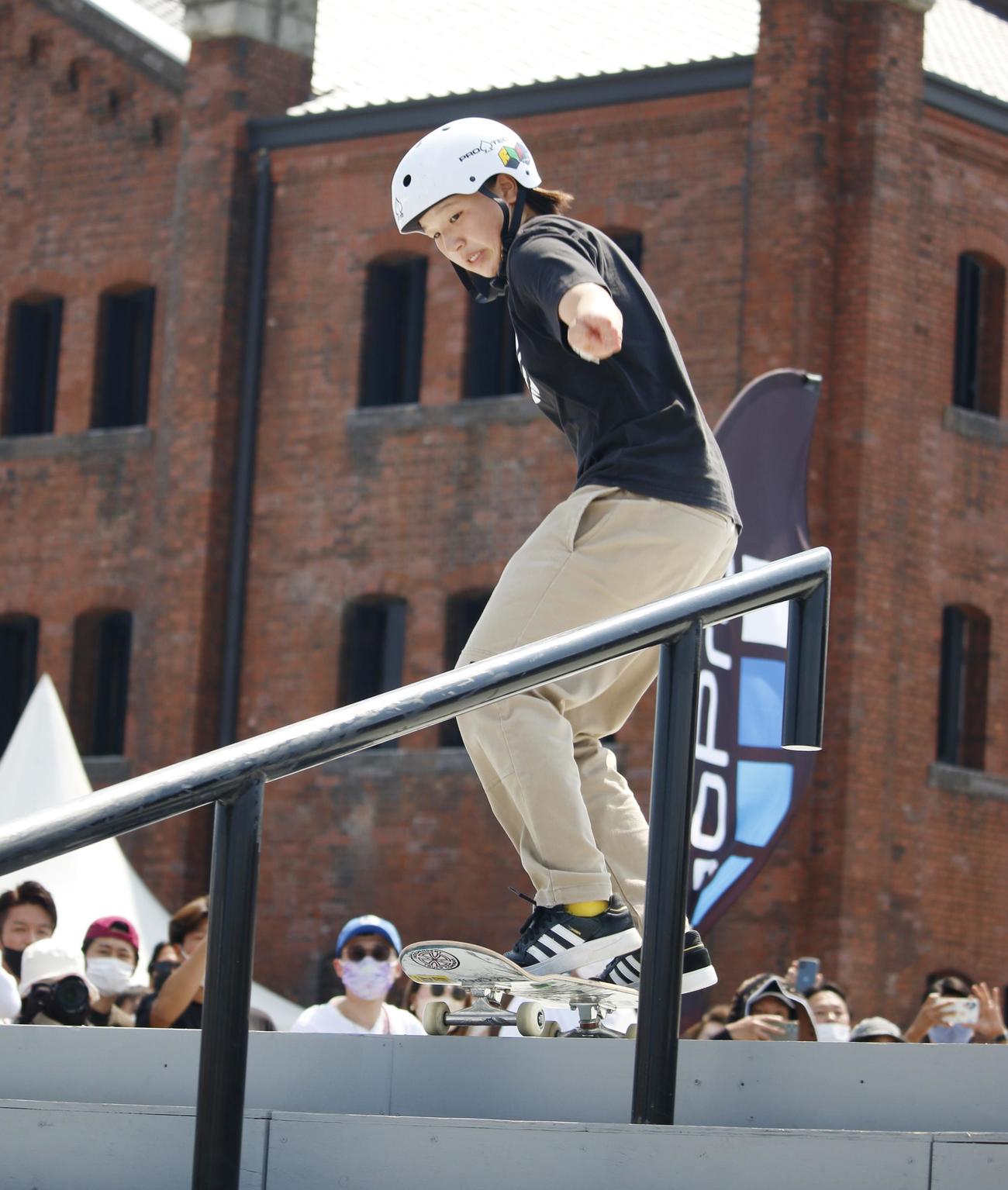 「横浜アーバンスポーツフェスティバル」に出場してトリックに臨む西矢椛