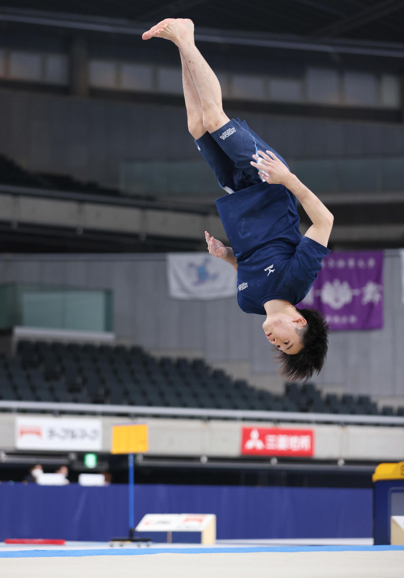 公式練習に臨む萱和（撮影・垰建太）