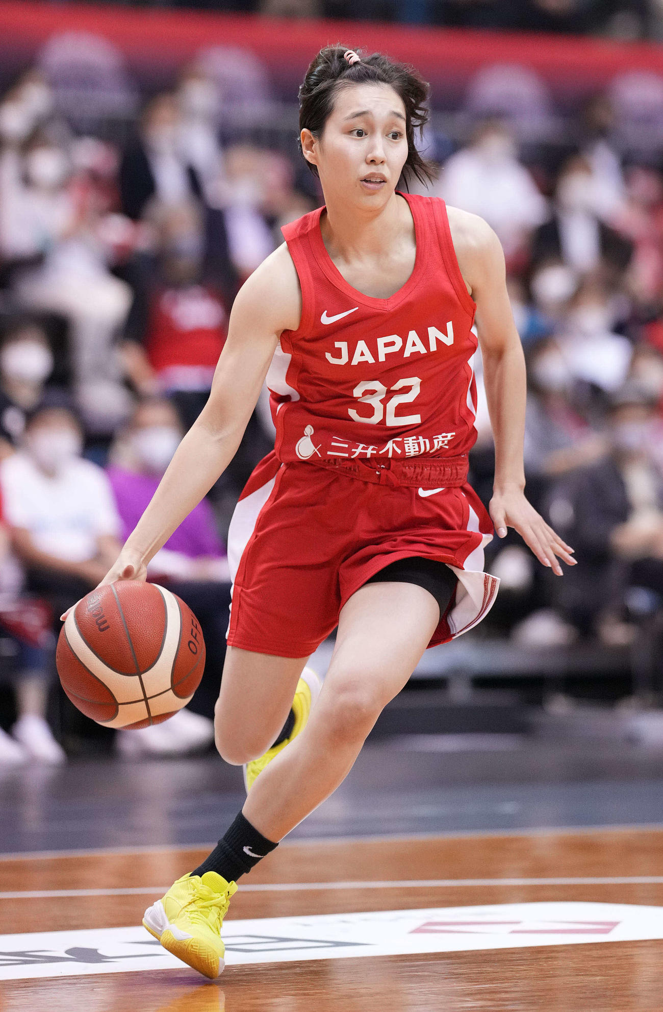 日本対トルコ　第2Q、ドリブルする宮崎（撮影・鈴木みどり）