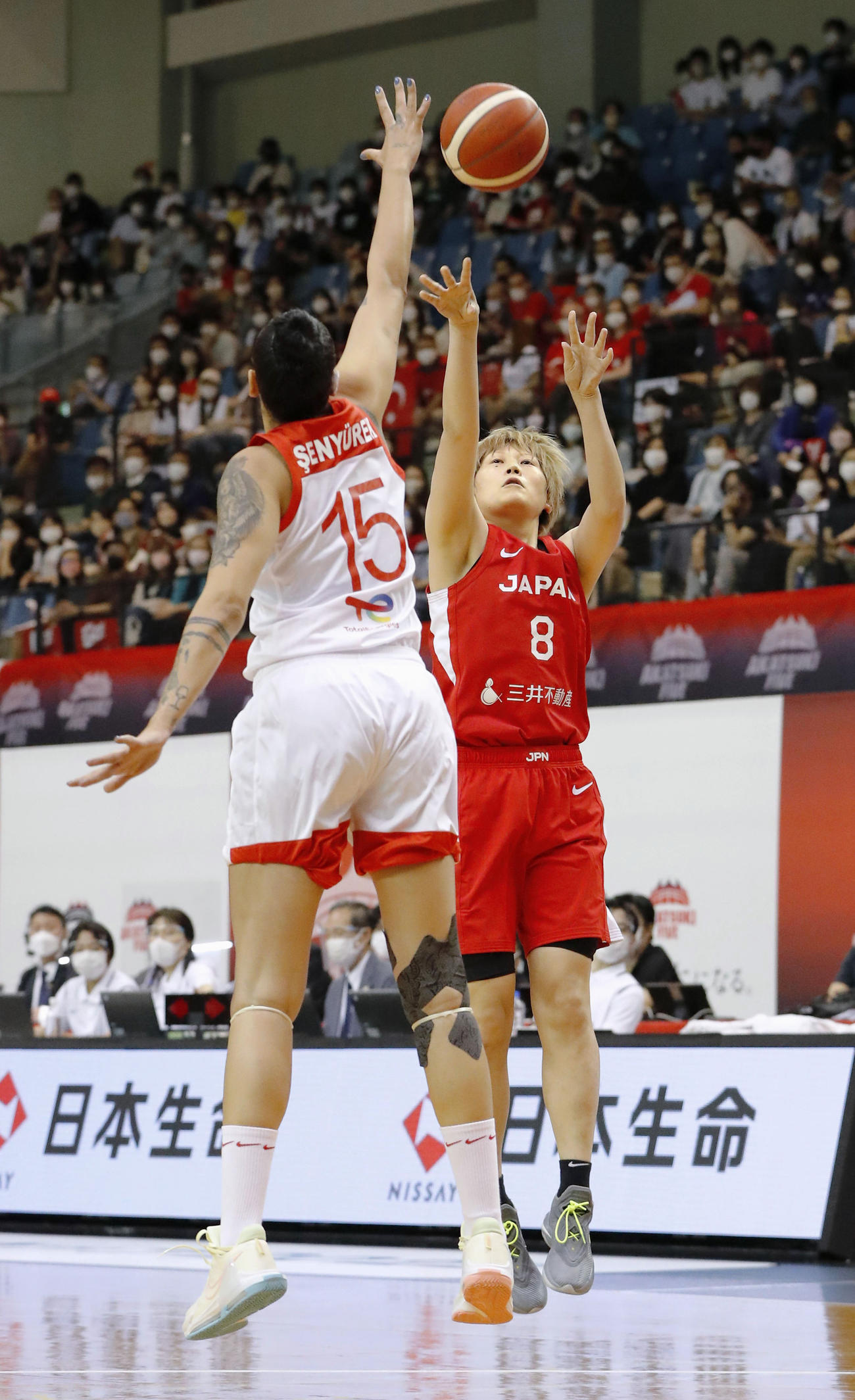 バスケットボール女子日本代表国際強化試合　日本対トルコ　第1Q、シュートを放つ高田真希（代表撮影）