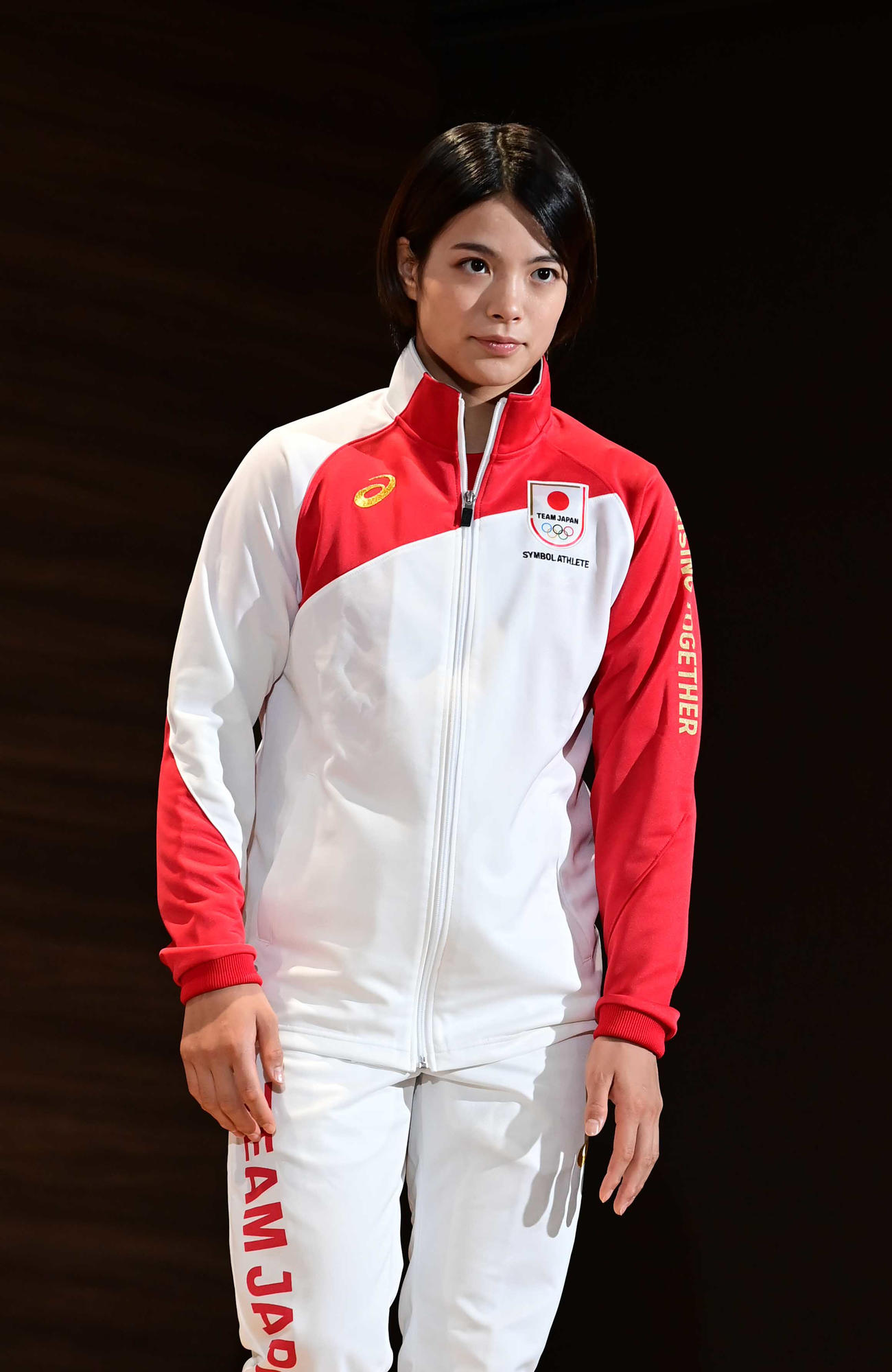 「TEAM JAPANシンボルアスリート・ネクストシンボルアスリート認定式」に臨むシンボルアスリートの阿部詩（撮影・小沢裕）