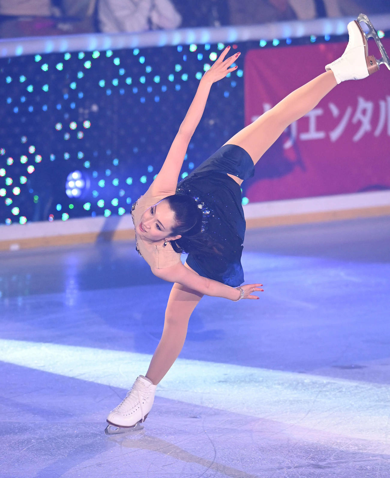 スパイラルで会場を沸かせた荒川静香（撮影・たえ見朱実）